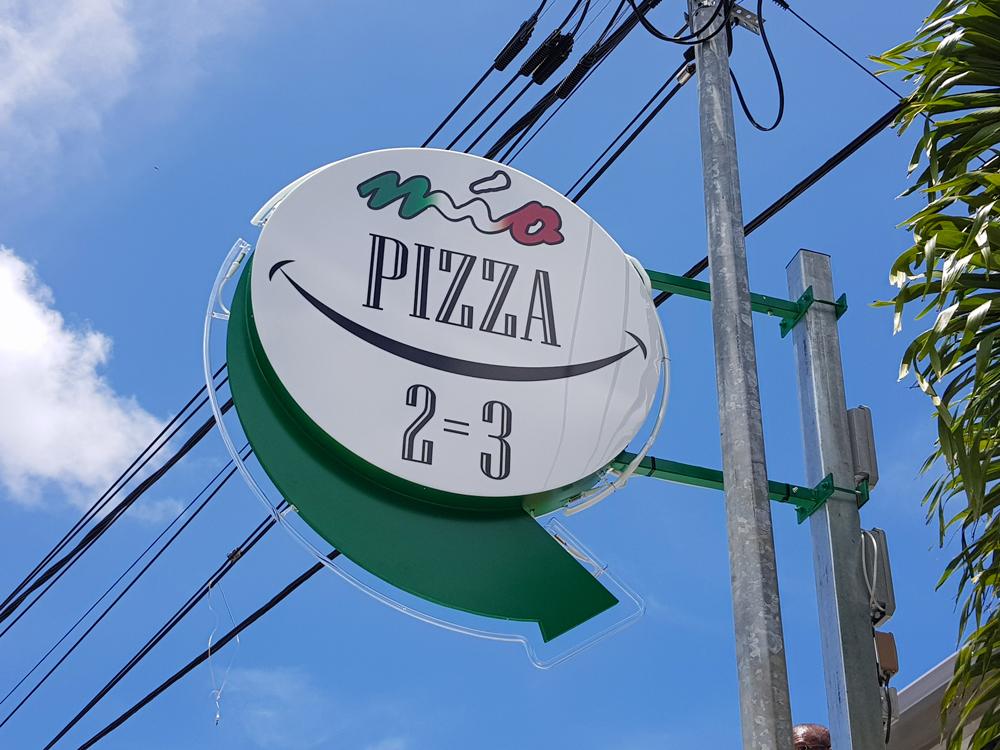 Enseigne MIO pizza