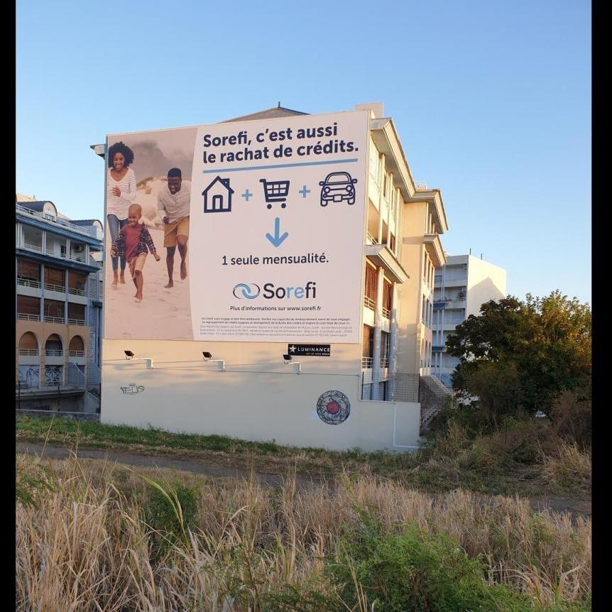 Bâche publicitaire 130m²