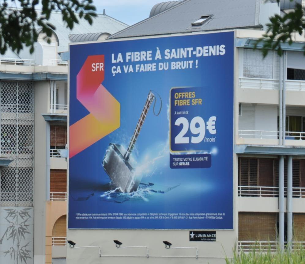 Bâche tendue 130m²