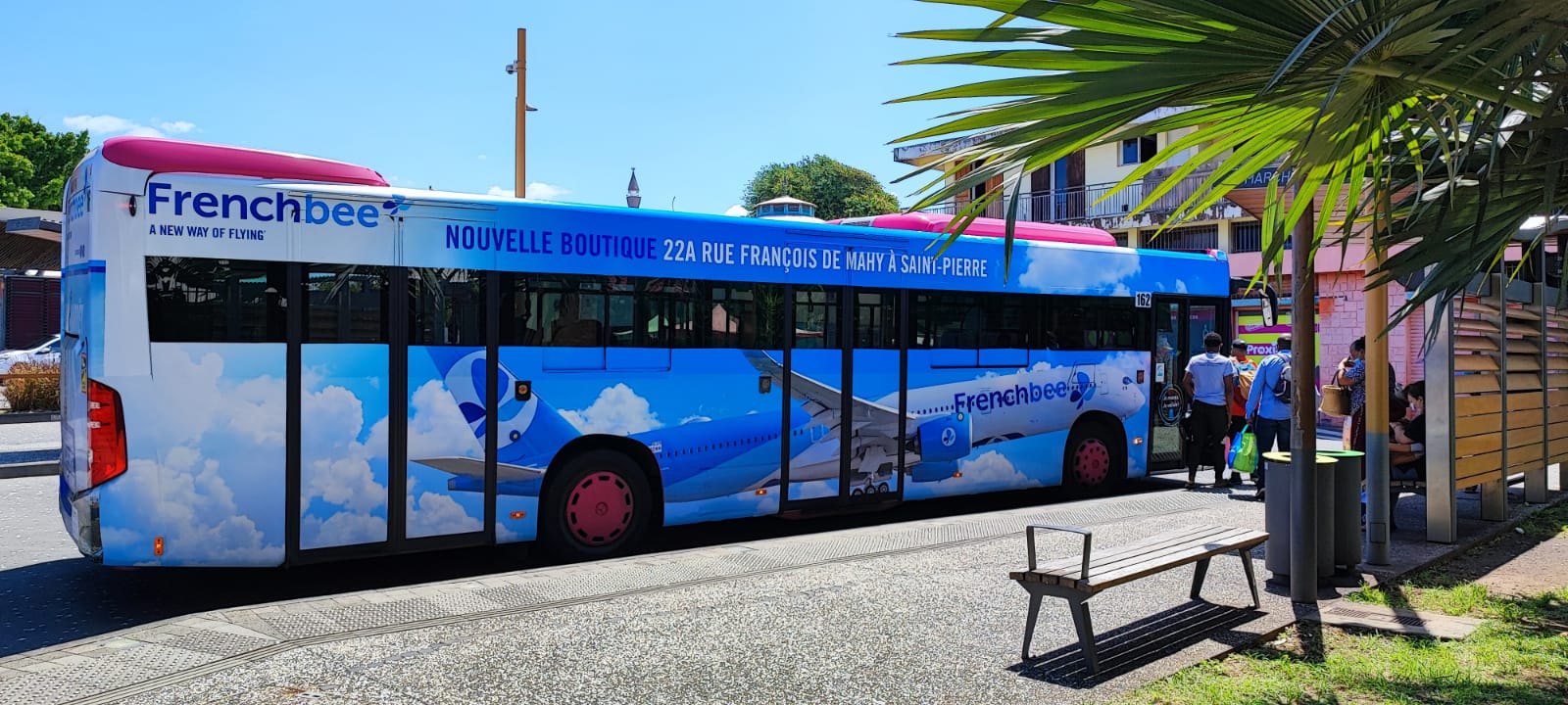 Covering bus frenchbee